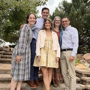 Meet your Posher, Jennifer